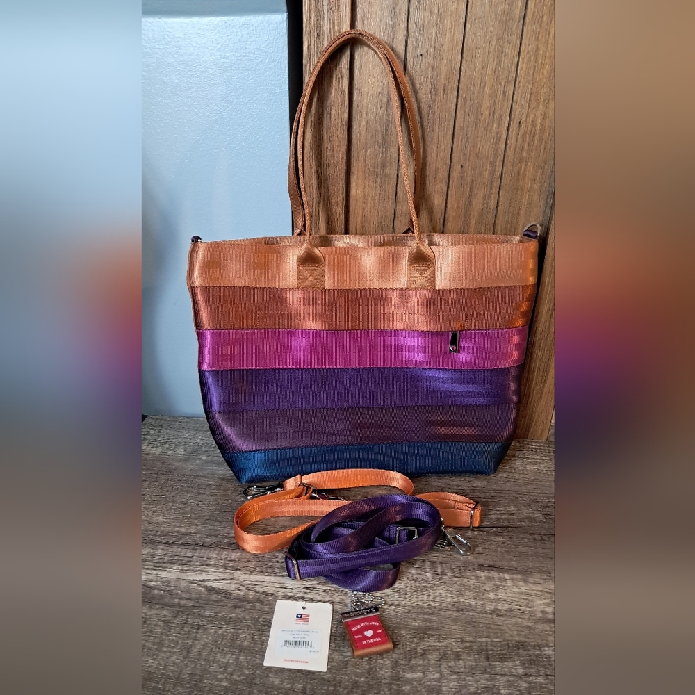 Harveys Seatbelt Bag You're A Gem Medium Streamline Tote
